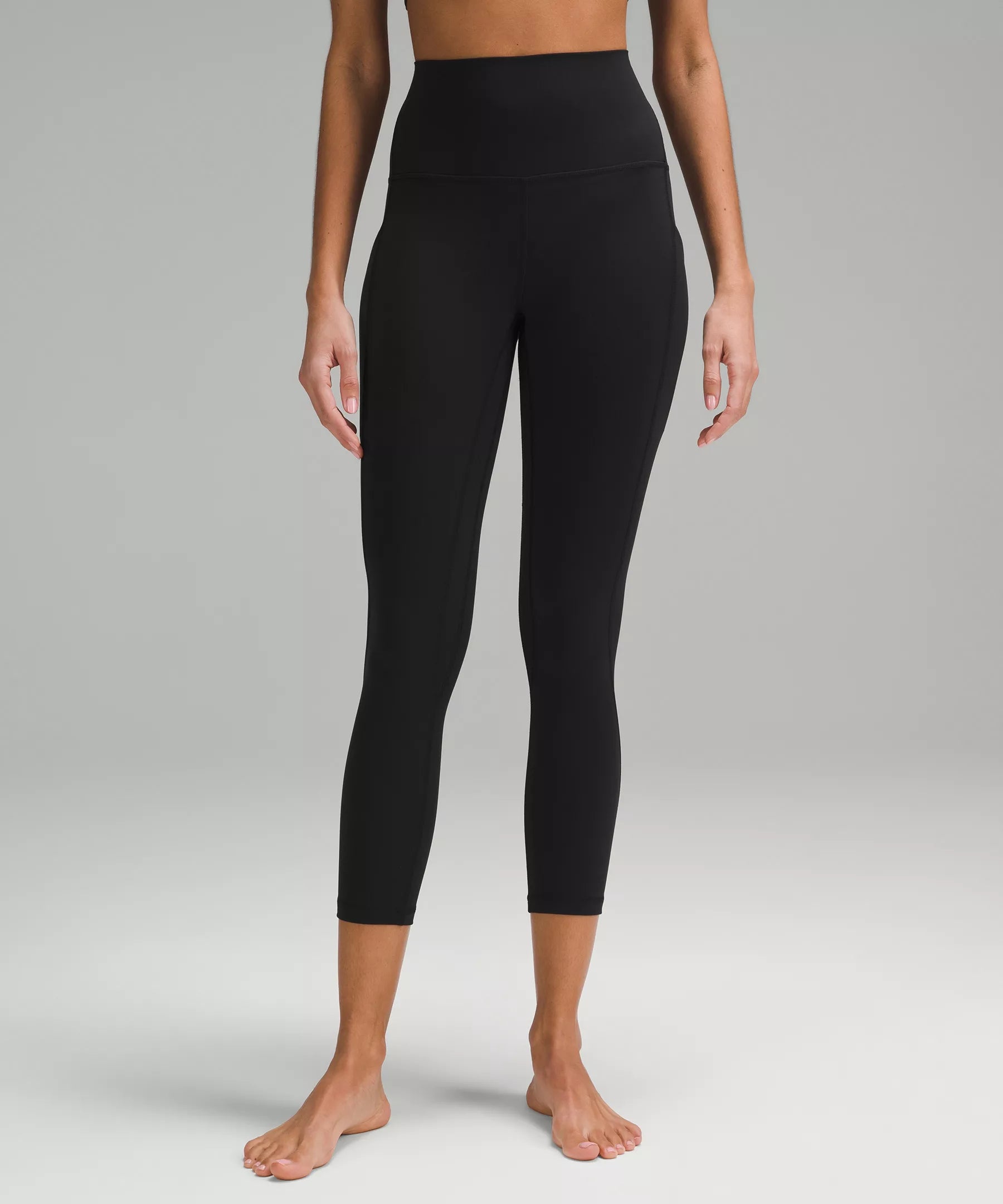 Align High-Rise Crop with Pockets 23"